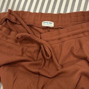 Tommy John chocolate brown lounge SET. this includes the long sleeve & pants